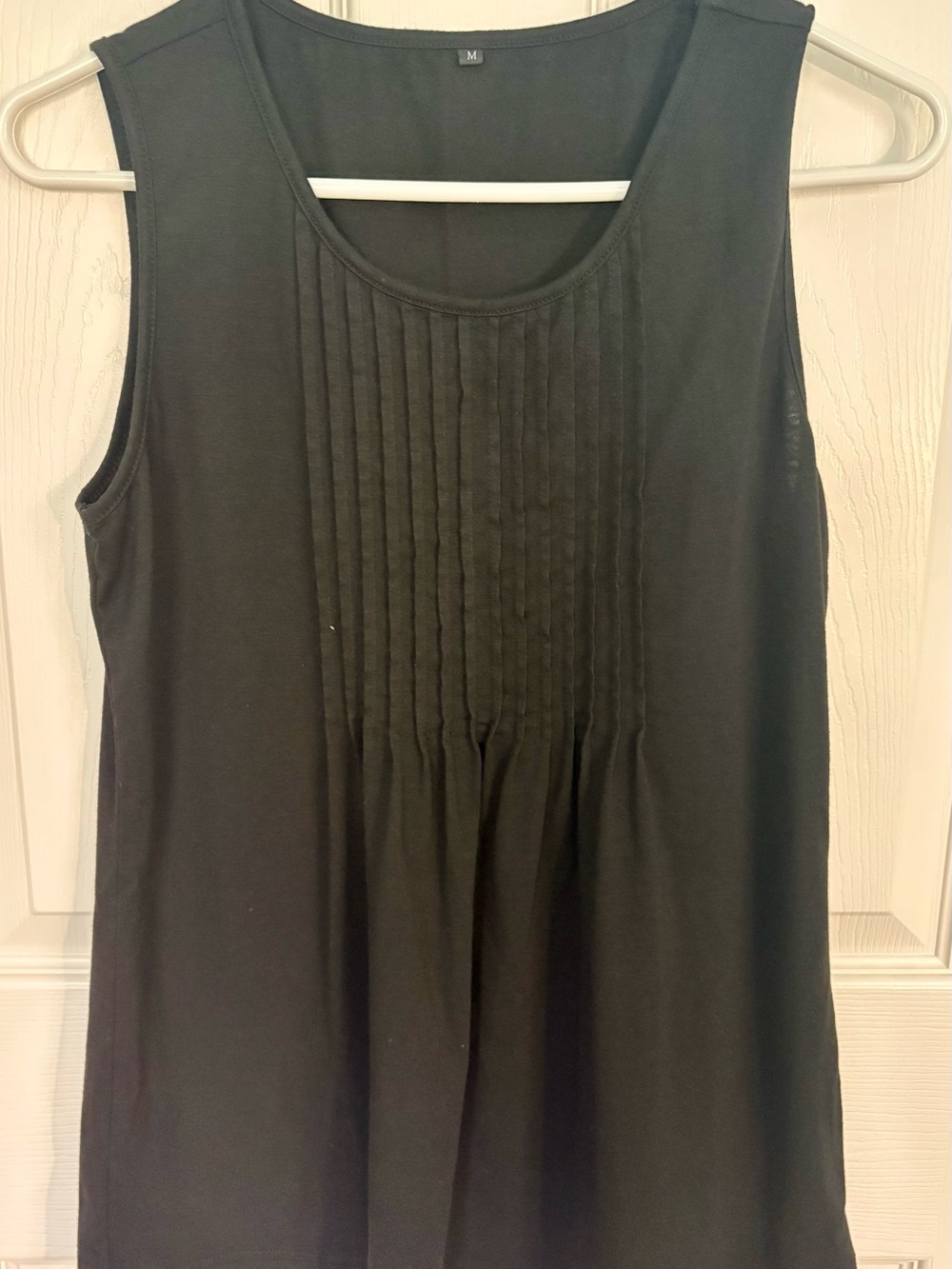 Black Sleeveless Pintuck Women's Top